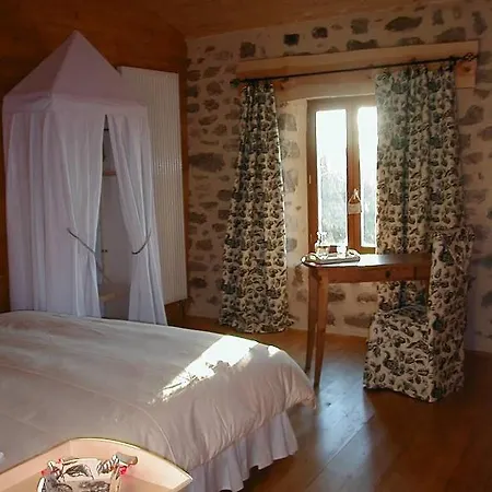 Couette-café La Comboursière Thélis-la-Combe