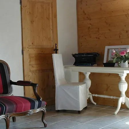 La Comboursière Couette-café Thélis-la-Combe